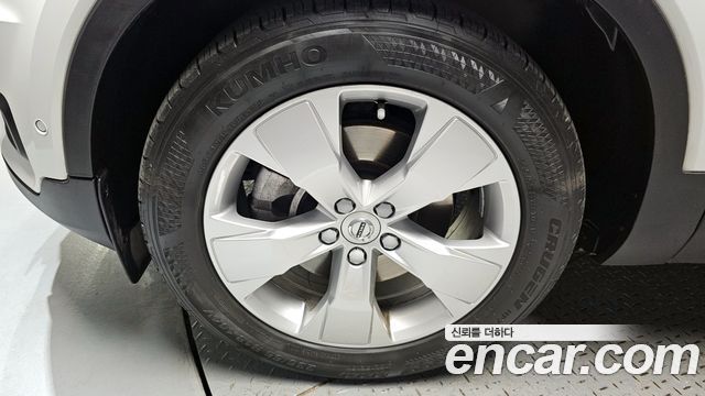 Volvo XC40 2019 — photo 5