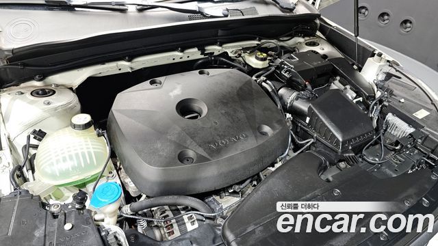 Volvo XC40 2019 — photo 6