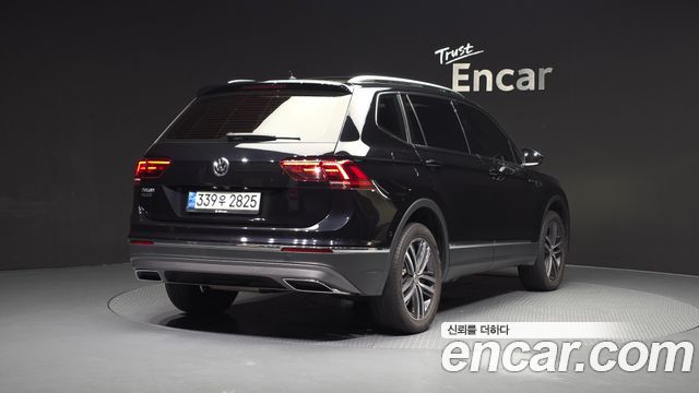 Volkswagen Tiguan 2020 — photo 2