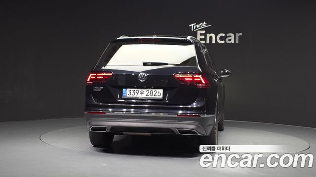 Volkswagen Tiguan 2020 — photo 4