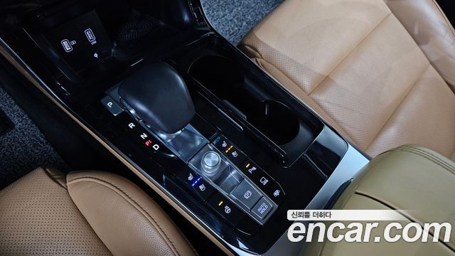 Kia K7 2020 — photo 9