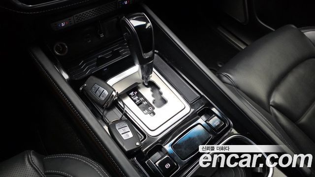 KG Mobility Rexton 2018 — photo 9
