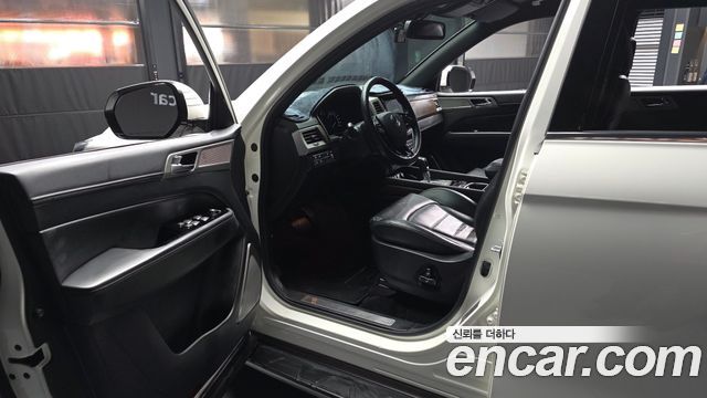 KG Mobility Rexton 2018 — photo 10