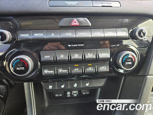 Kia Sportage 2018 — photo 14