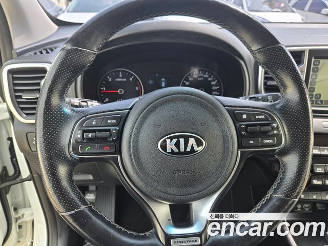 Kia Sportage 2018 — photo 15