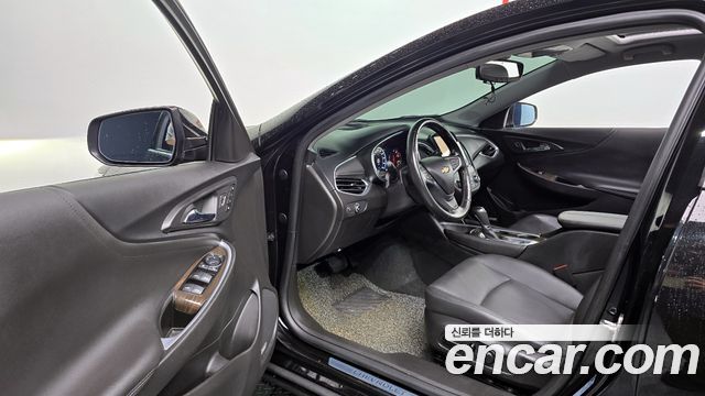 Chevrolet Korea Malibu 2019 — photo 11