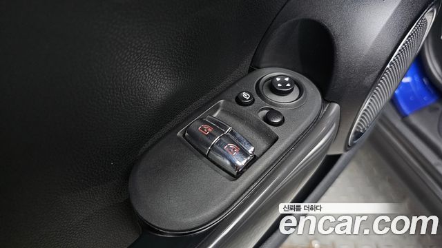 Mini Cooper 2021 — photo 18