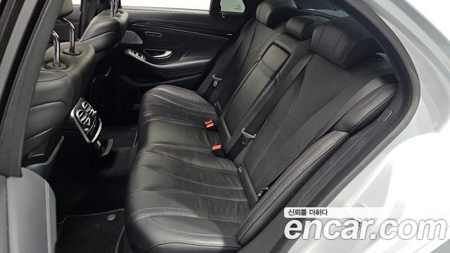 Mercedes-Benz S-Class 2016 — photo 12