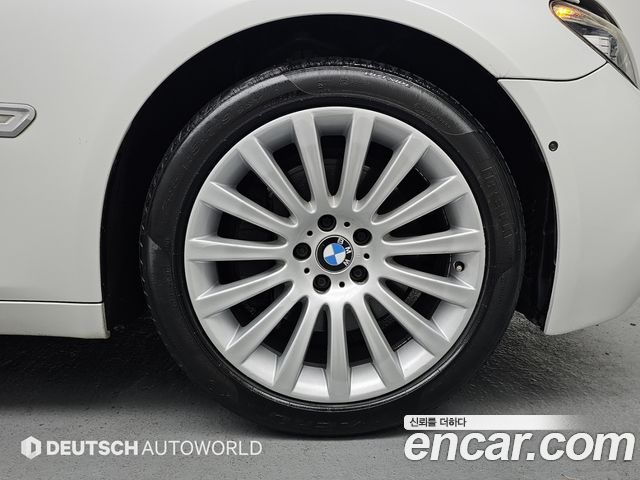 BMW 7-Series 2013 — photo 5
