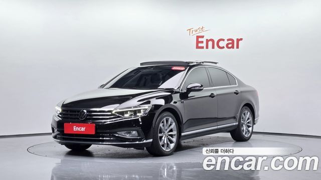 Volkswagen Passat 2021 — photo 21