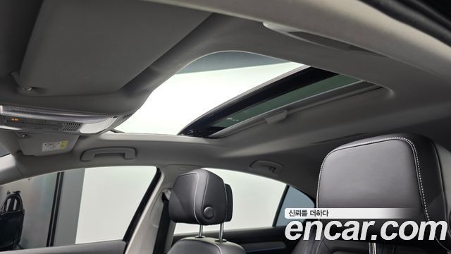 Volkswagen Passat 2021 — photo 19