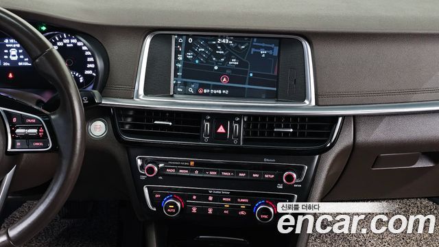 Kia K5 2019 — photo 15
