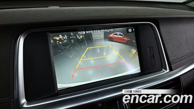 Kia K5 2019 — photo 16