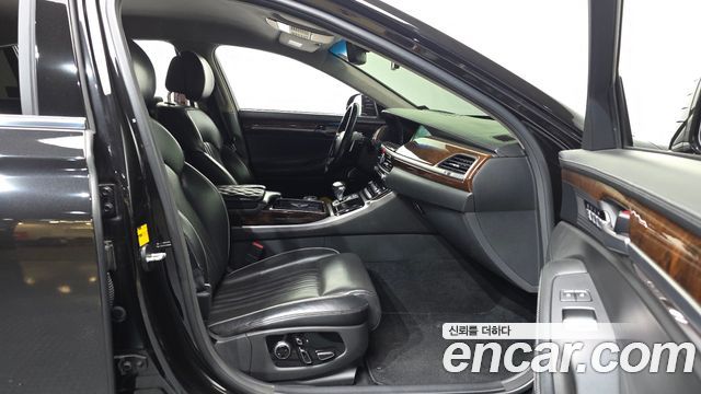 Genesis EQ900 2018 — photo 11