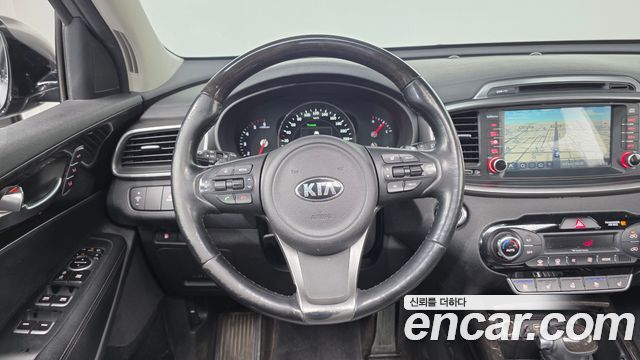 Kia Sorento 2016 — photo 13