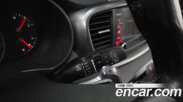 Kia Sorento 2016 — photo 16