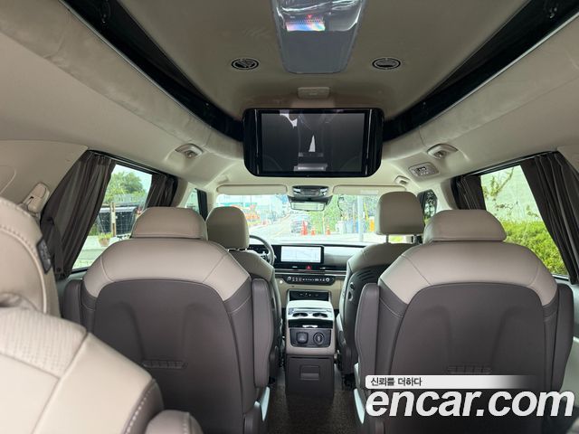 Kia Canival 2025 — photo 7