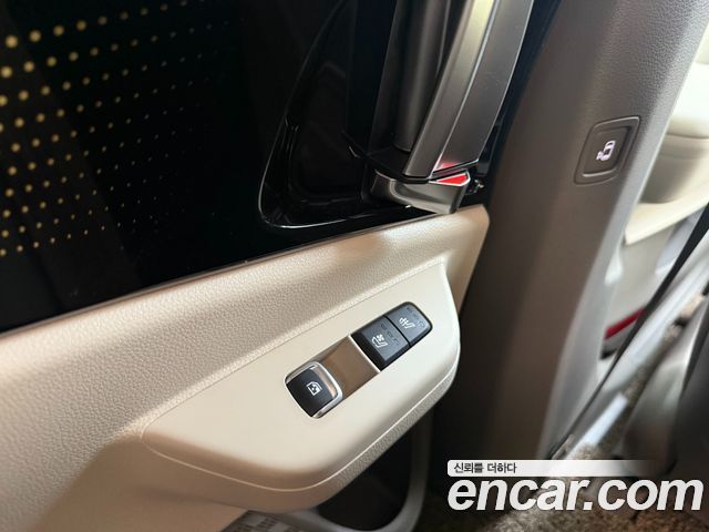Kia Canival 2025 — photo 16