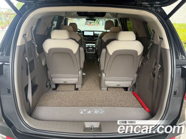 Kia Canival 2025 — photo 19
