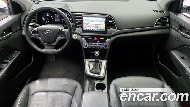 Hyundai AVANTE 2017 — photo 7