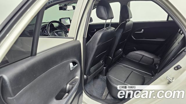 Kia morning 2015 — photo 11