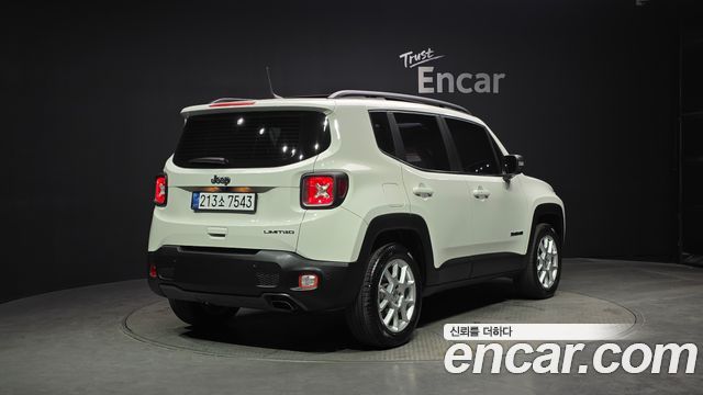 Jeep Renegade 2019 — photo 2