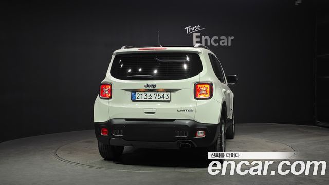 Jeep Renegade 2019 — photo 4