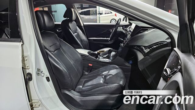 Hyundai Grandeur 2015 — photo 10