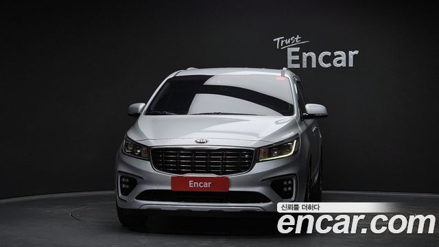 Kia Canival 2019 — photo 3