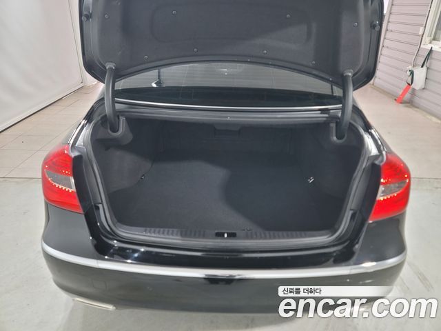 Hyundai Genesis 2009 — photo 20