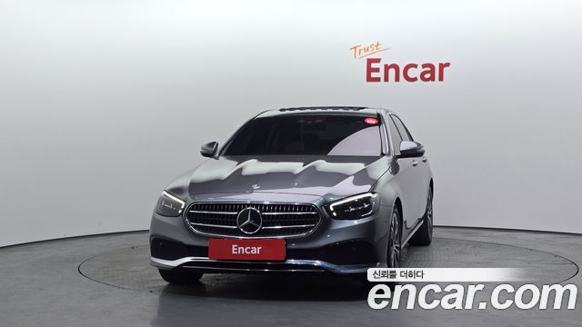 Mercedes-Benz E-Class 2021 — photo 3