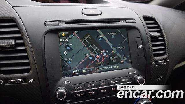 Kia K3 2013 — photo 14