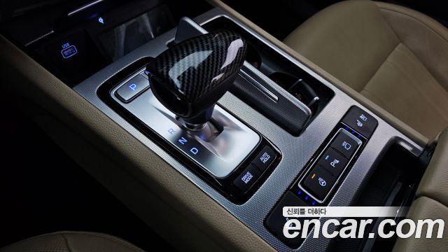 Genesis G80 2019 — photo 9