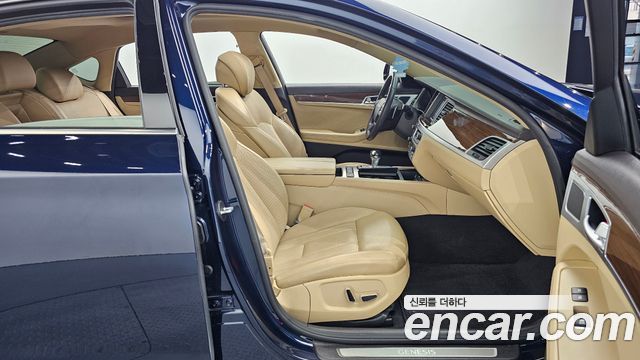 Genesis G80 2019 — photo 10