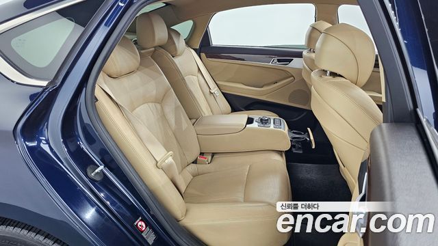 Genesis G80 2019 — photo 12