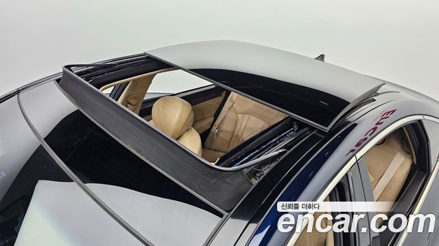 Genesis G80 2019 — photo 19