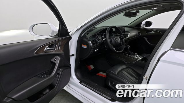 Audi A6 2017 — photo 10