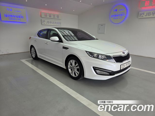 Kia K5 2011 — photo 2