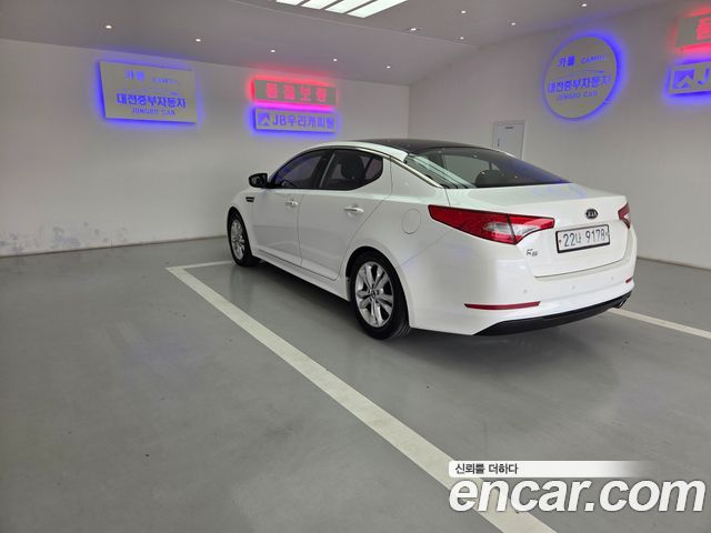 Kia K5 2011 — photo 5