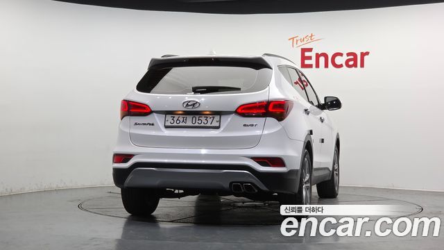 Hyundai Santafe 2016 — photo 4
