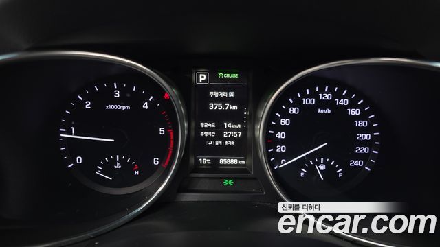 Hyundai Santafe 2016 — photo 8