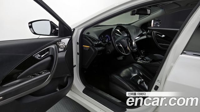 Hyundai Grandeur 2013 — photo 11