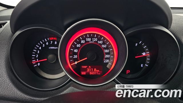 Kia Porte 2011 — photo 8