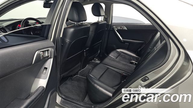 Kia Porte 2011 — photo 12