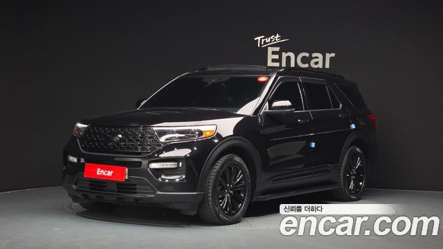 Ford Explorer 2020 — photo 1