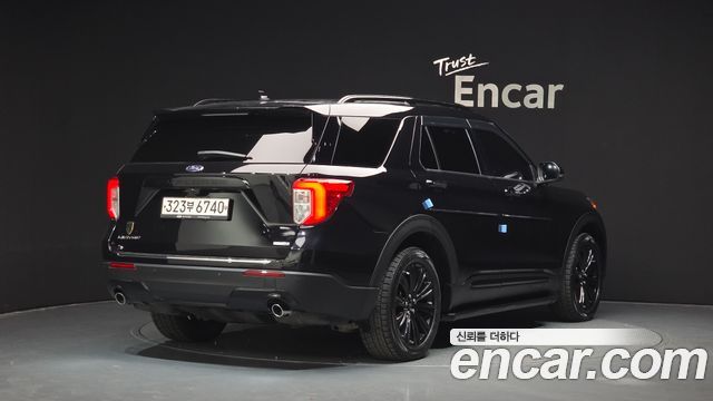 Ford Explorer 2020 — photo 2