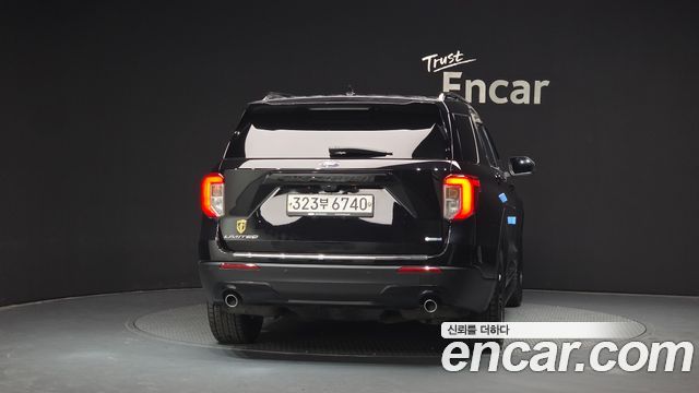 Ford Explorer 2020 — photo 4