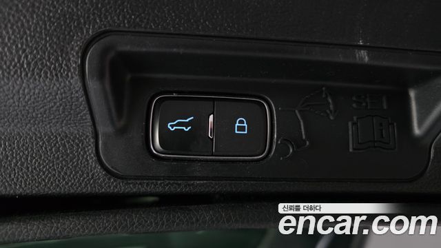Ford Explorer 2020 — photo 19