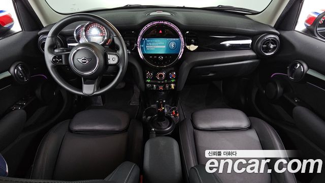Mini Cooper 2022 — photo 7