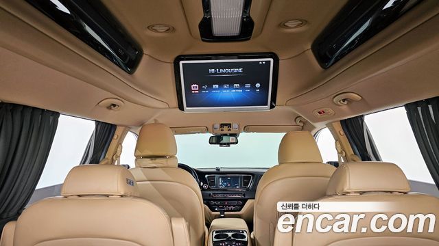 Kia Canival 2020 — photo 19